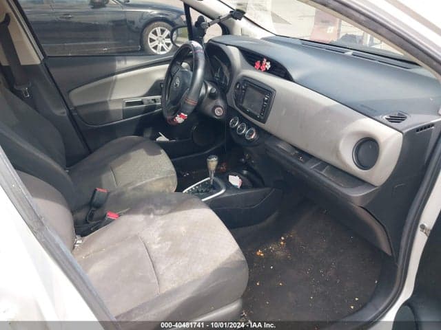 2017 TOYOTA YARIS L 5