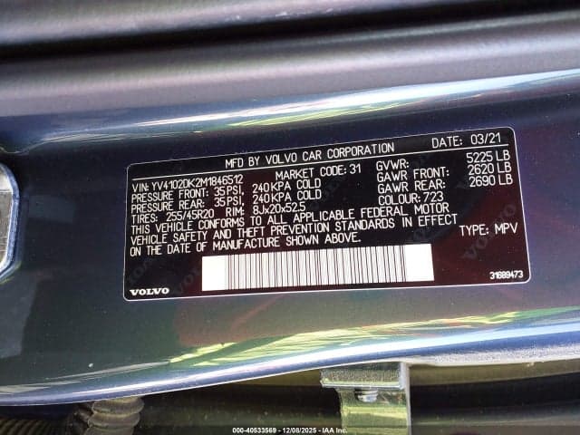 2021 VOLVO XC60 T5 MOMENTUM 9