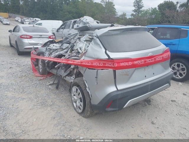 2023 TOYOTA COROLLA CROSS L 3