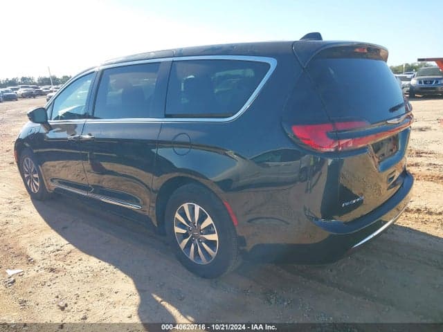2023 CHRYSLER PACIFICA HYBRID LIMITED 3