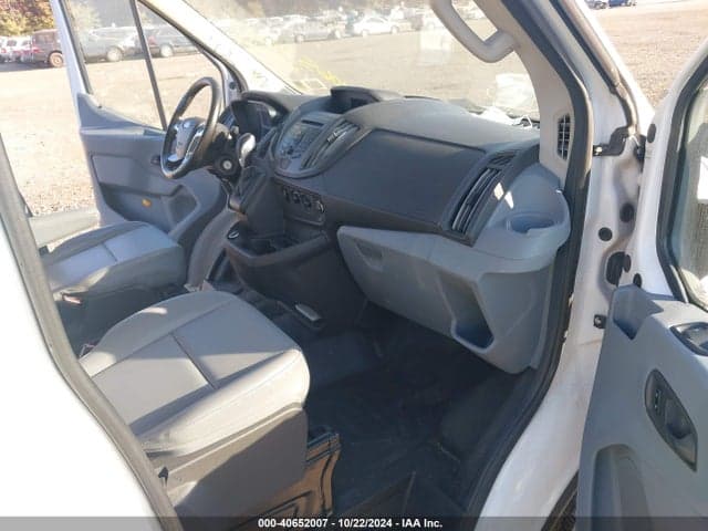 2017 FORD TRANSIT-250 5