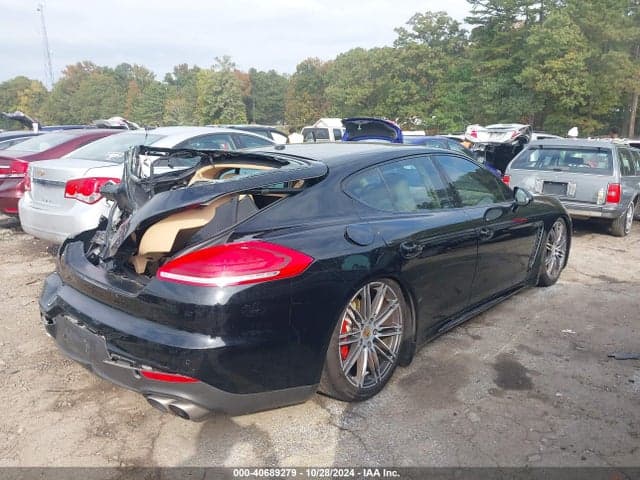 2016 PORSCHE PANAMERA S 4
