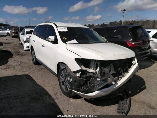 2017 NISSAN PATHFINDER SV 1