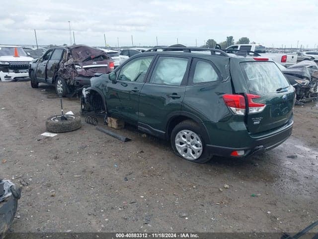 2024 SUBARU FORESTER 3
