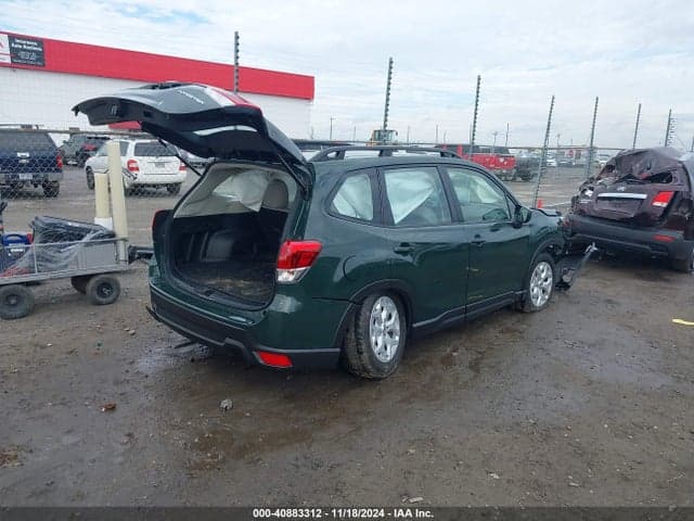 2024 SUBARU FORESTER 4