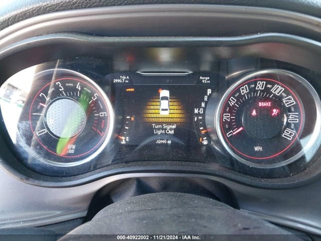 2023 DODGE CHALLENGER SXT 7