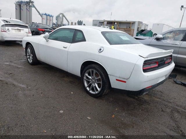 2022 DODGE CHALLENGER GT AWD 3