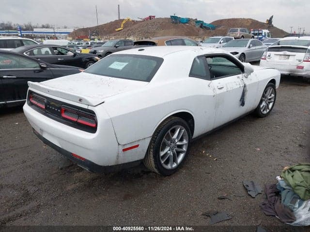 2022 DODGE CHALLENGER GT AWD 4