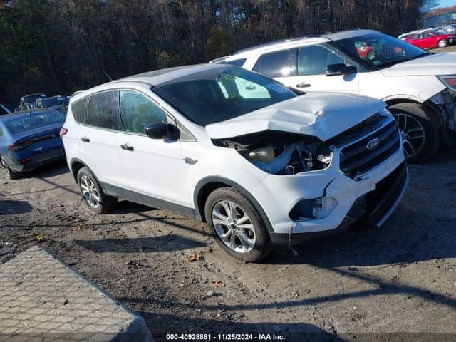 2017 FORD ESCAPE SE - 1