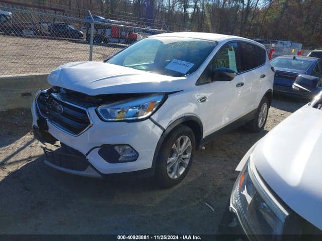 2017 FORD ESCAPE SE 2