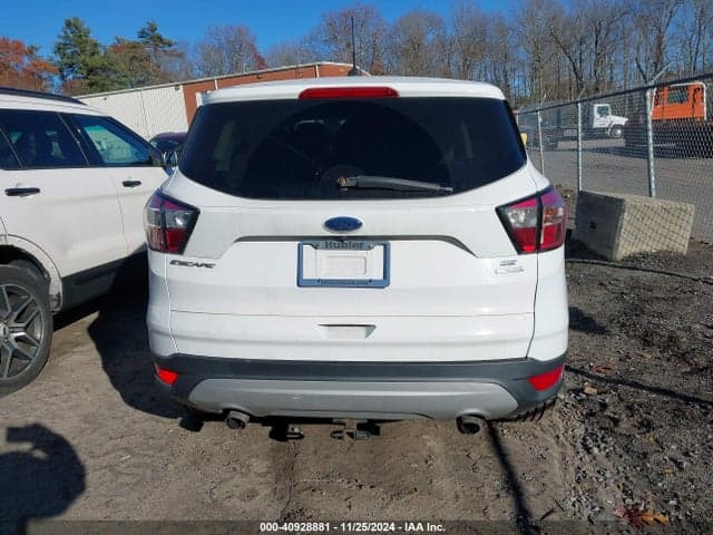 2017 FORD ESCAPE SE 17