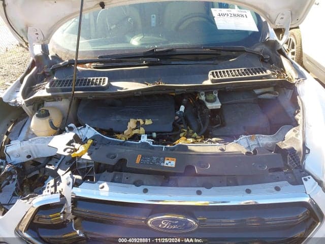 2017 FORD ESCAPE SE 10