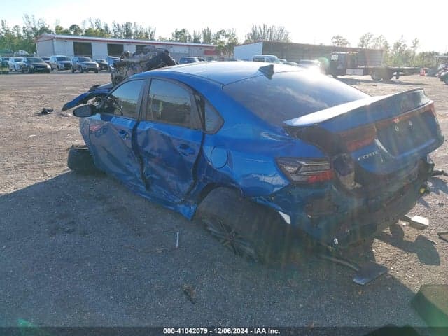 2022 KIA FORTE GT 3