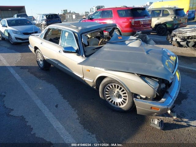 1996 JAGUAR VANDENPLAS 1