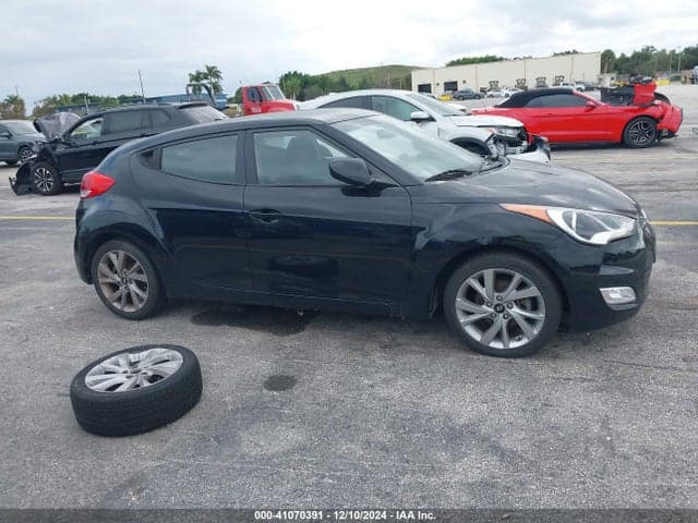 2017 HYUNDAI VELOSTER 14