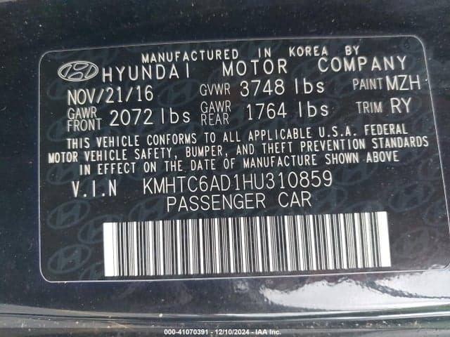 2017 HYUNDAI VELOSTER 9