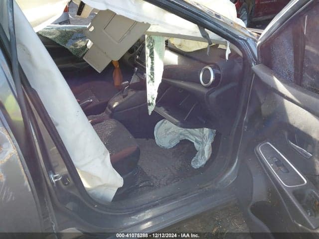 2024 NISSAN VERSA 1.6 SR 5