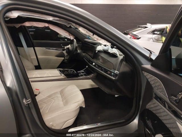 2023 BMW 760 I XDRIVE 5