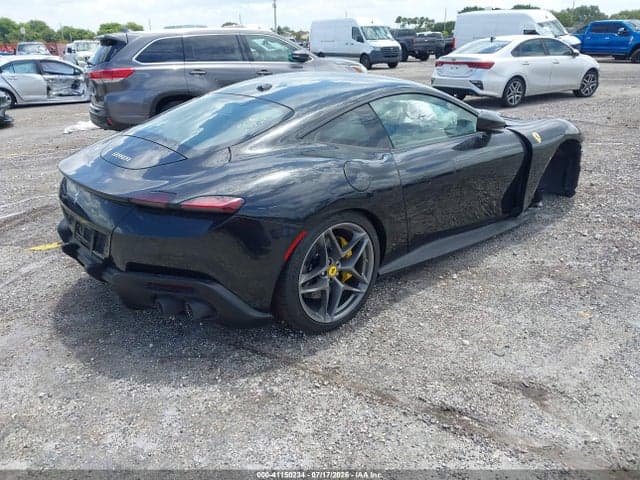 2021 FERRARI ROMA 4