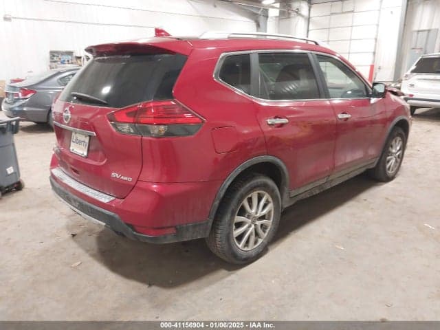2017 NISSAN ROGUE SV 4