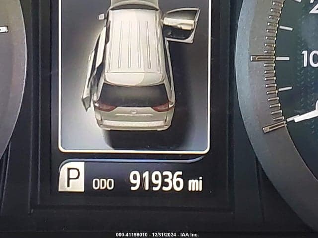 2017 TOYOTA SIENNA XLE 8 PASSENGER 15