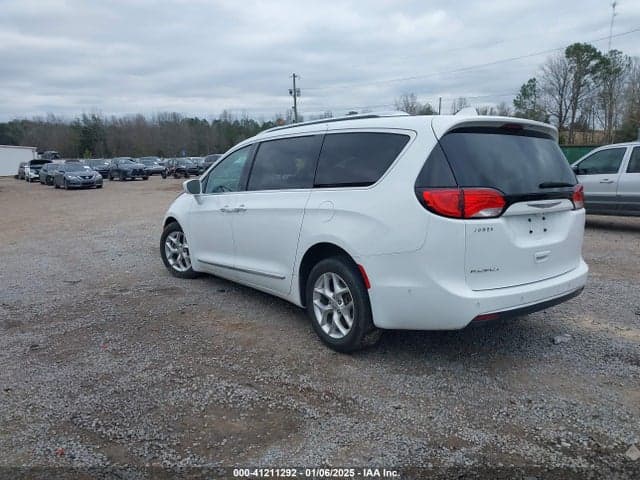 2017 CHRYSLER PACIFICA TOURING-L PLUS 3