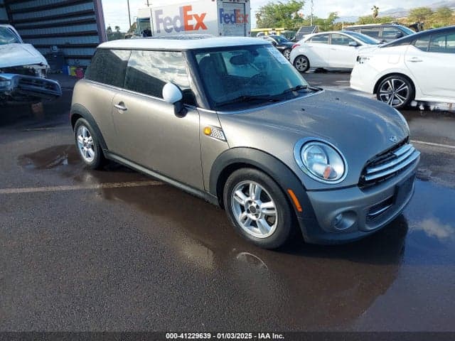 2012 MINI COOPER 1