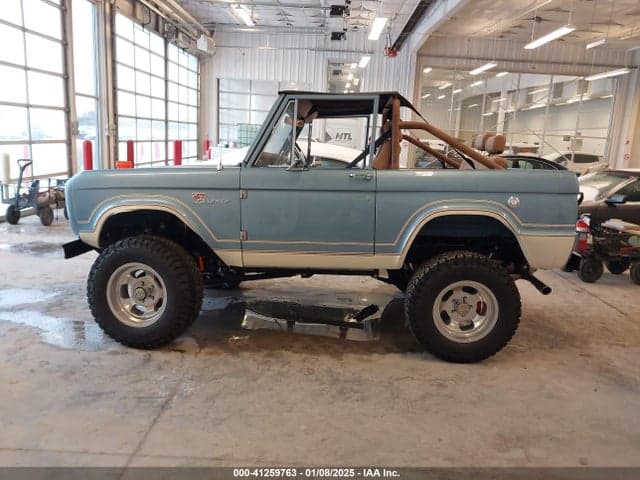 1969 FORD BRONCO 14