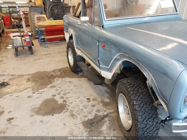 1969 FORD BRONCO 6