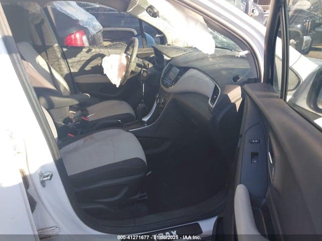 2019 CHEVROLET TRAX LS 5