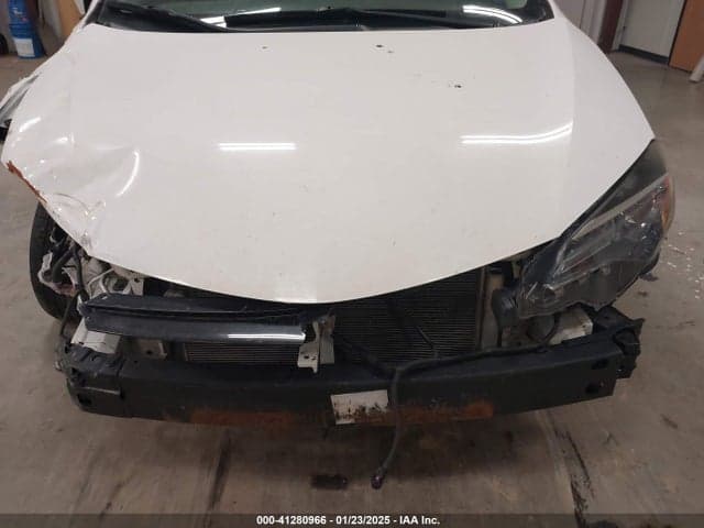 2017 TOYOTA COROLLA LE 22