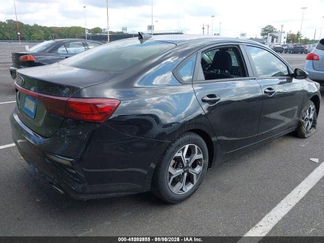 2021 KIA FORTE LXS 4
