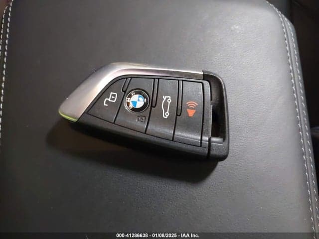2022 BMW M3 COMPETITION 11