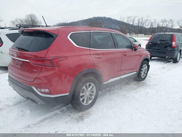 2019 HYUNDAI SANTA FE SE 4
