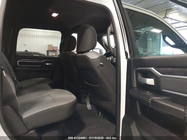 2024 RAM 2500 BIG HORN 4X4 6'4 BOX 8