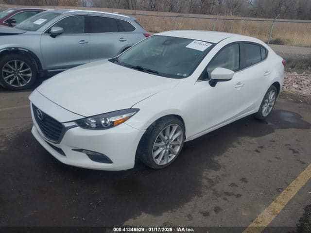 2017 MAZDA MAZDA3 TOURING 2