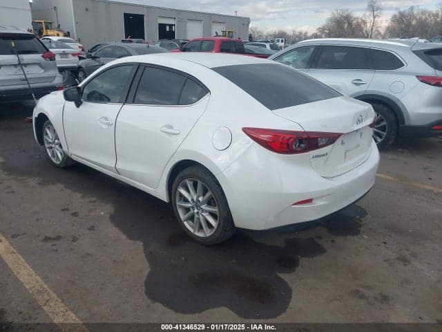 2017 MAZDA MAZDA3 TOURING 3