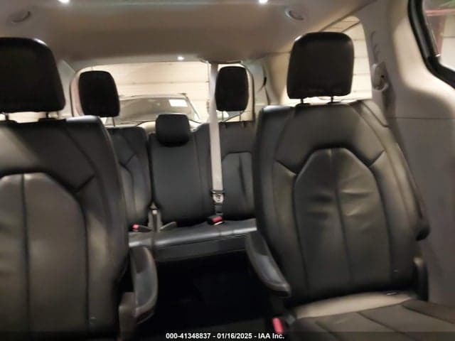 2019 CHRYSLER PACIFICA TOURING L 8