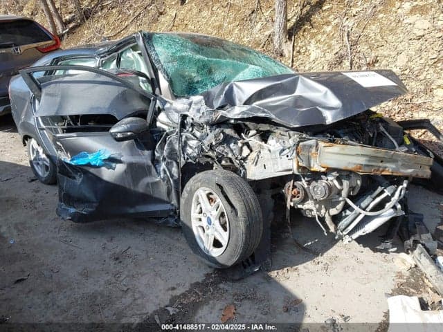 2019 FORD FIESTA SE 1