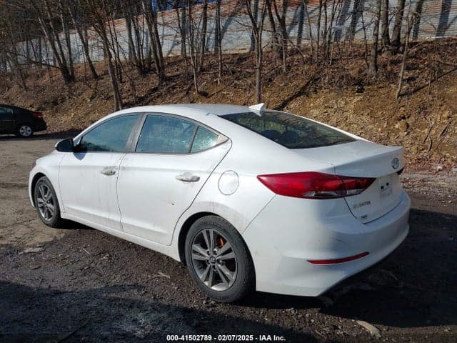 2018 HYUNDAI ELANTRA SEL 3