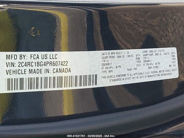2023 CHRYSLER PACIFICA TOURING L 8