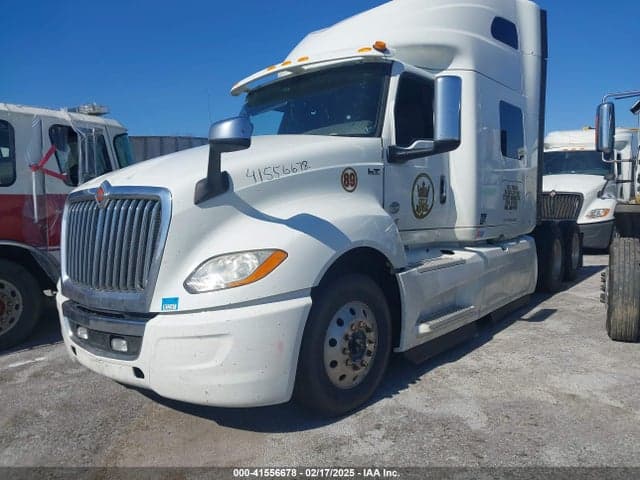 2020 INTERNATIONAL LT 2