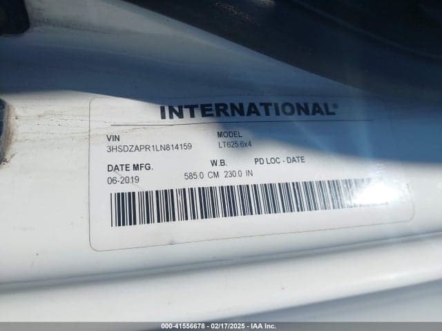 2020 INTERNATIONAL LT 8