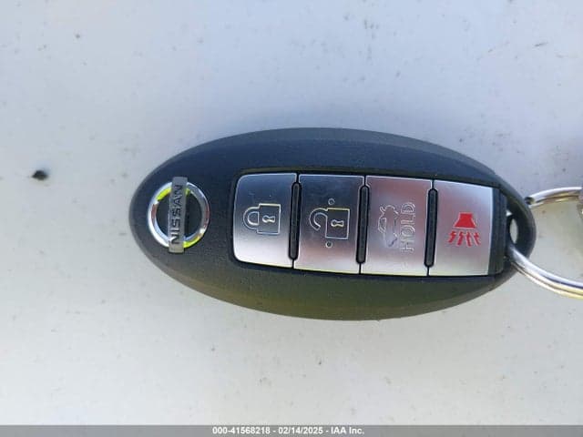 2017 NISSAN SENTRA SR 11