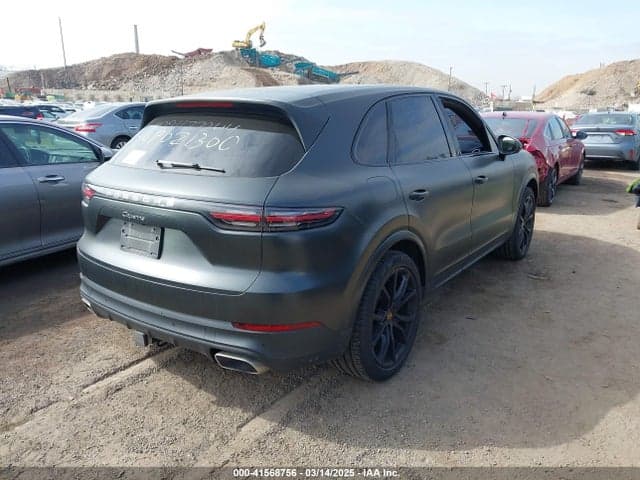 2019 PORSCHE CAYENNE 4