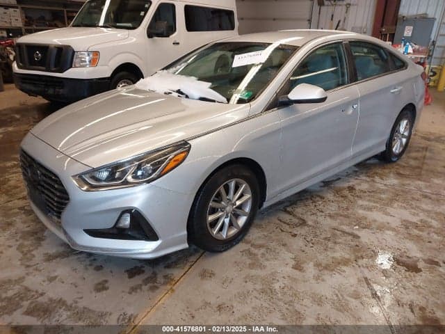 2018 HYUNDAI SONATA SE 2