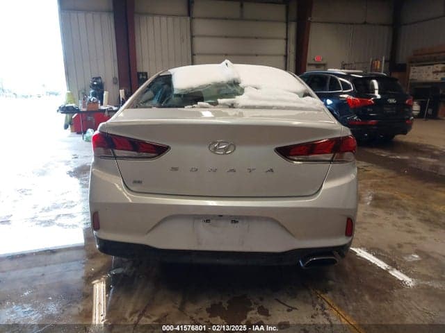 2018 HYUNDAI SONATA SE 15
