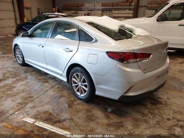 2018 HYUNDAI SONATA SE 3