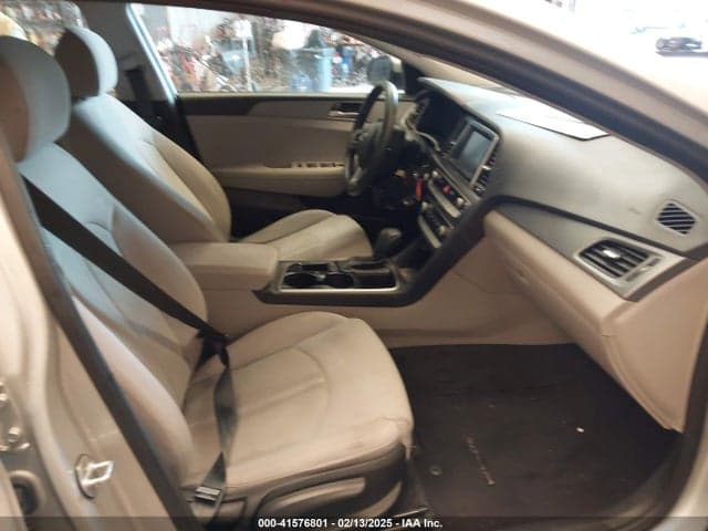 2018 HYUNDAI SONATA SE 5