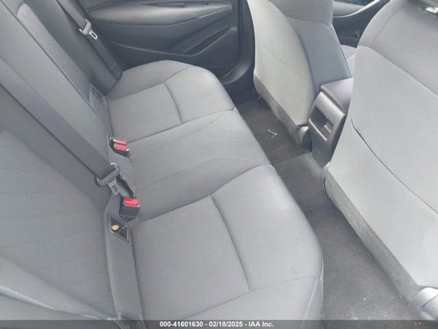 2020 TOYOTA COROLLA LE 8